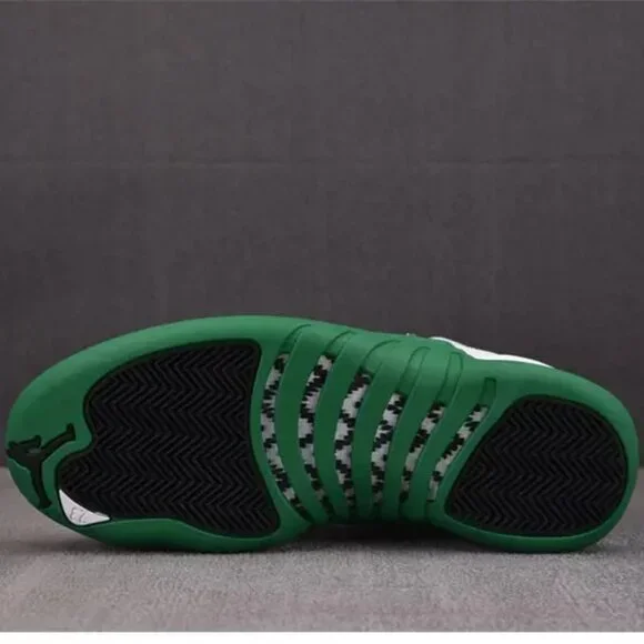 White & Green High Top Basketball Style Sneakers – Comfortable Streetwear Casual - Picture 7 of 9